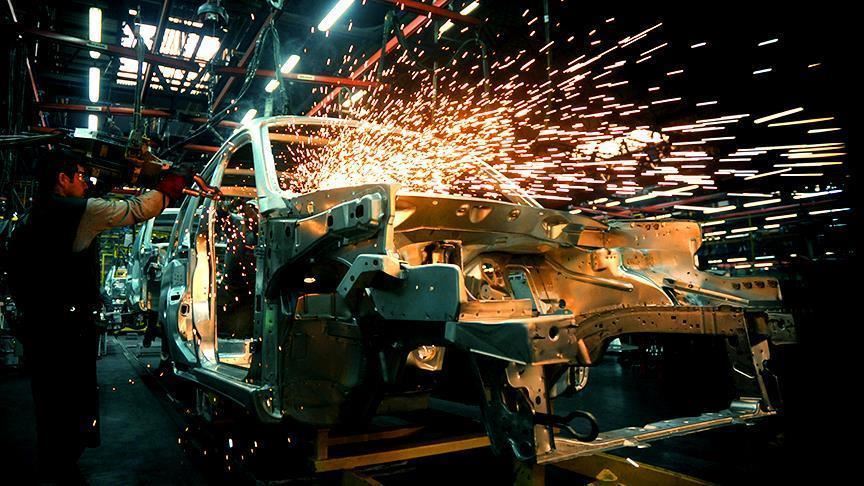 Ekonomia gjermane tkurret 2.2 për qind në tremujorin e parë