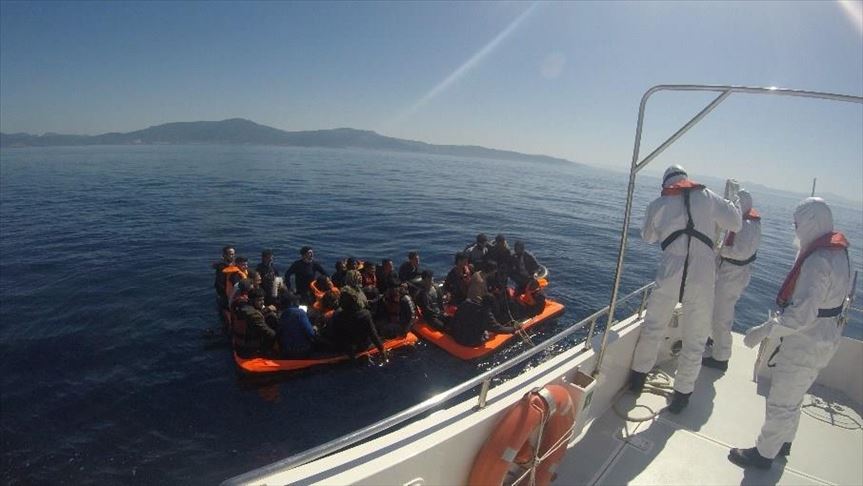 Turkish coast guard rescues 30 asylum seekers in Aegean