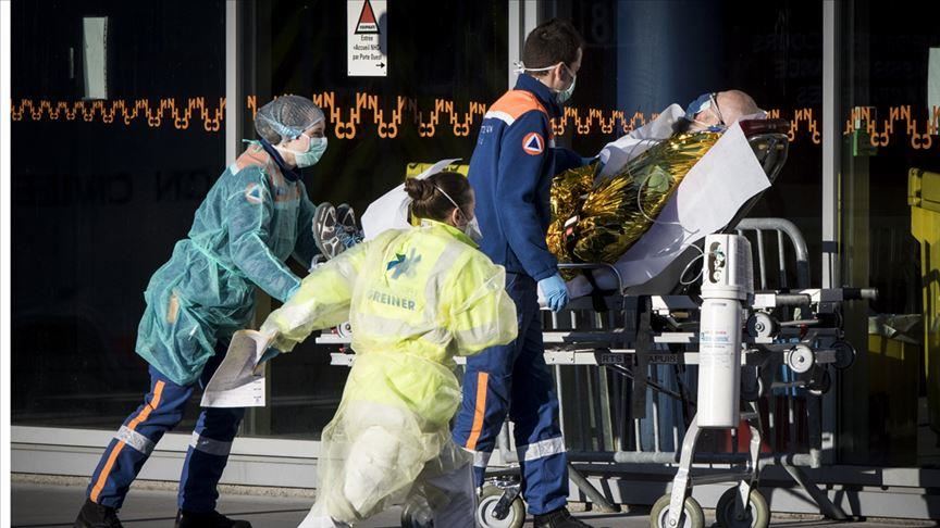 COVID-19: France reports 134 fatalities at week's end