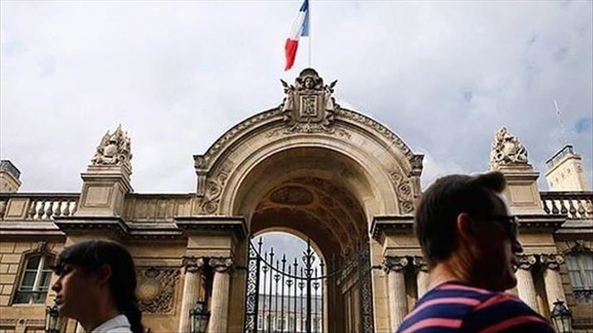 Paris condamne la peine de 5 ans de prison infligée à l’anthropologue Fariba Adelkhah en Iran