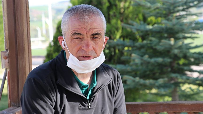 Sivasspor Teknik Direktörü Çalımbay'dan 'lig ertelensin' çağrısı