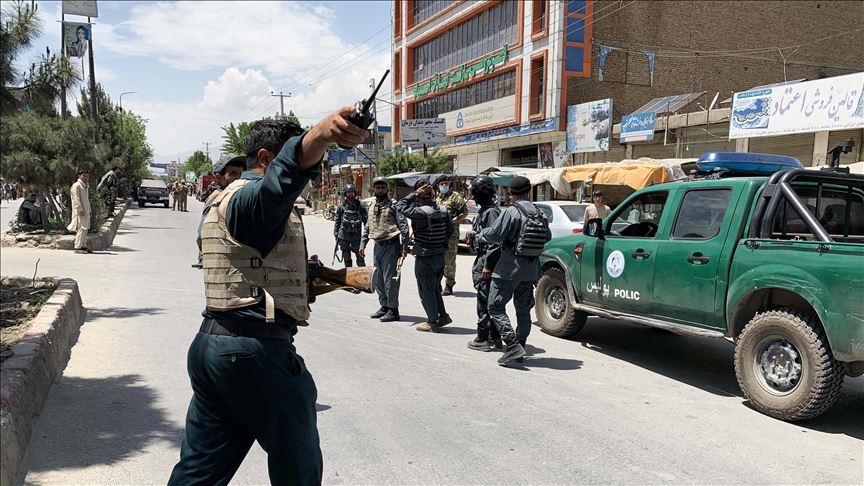 Suicide attack hits spy agency base in Afghanistan