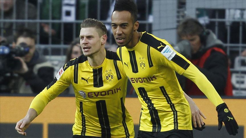 Lukasz Piszczek at Borussia Dortmund for 1 more year