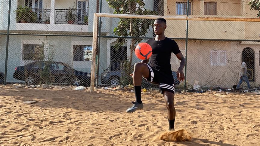 Senegalli genç yetenek Muhammed Sow, Türkiye'de futbol oynayarak kariyerini taçlandırmak istiyor