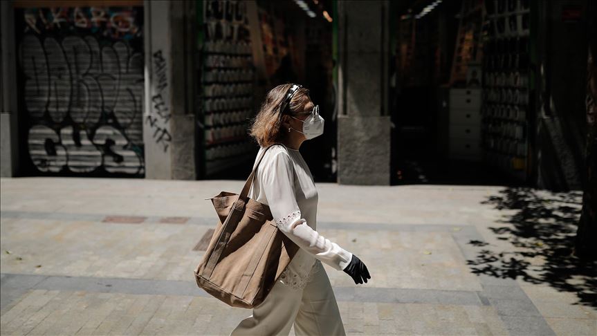 España prepara 'experiencias saludables' para reactivar el turismo en medio del coronavirus