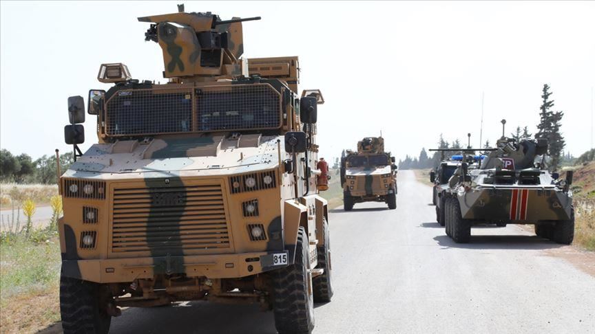 Idleb : les forces turques et russes effectuent une 12ème patrouille terrestre sur la route M4  