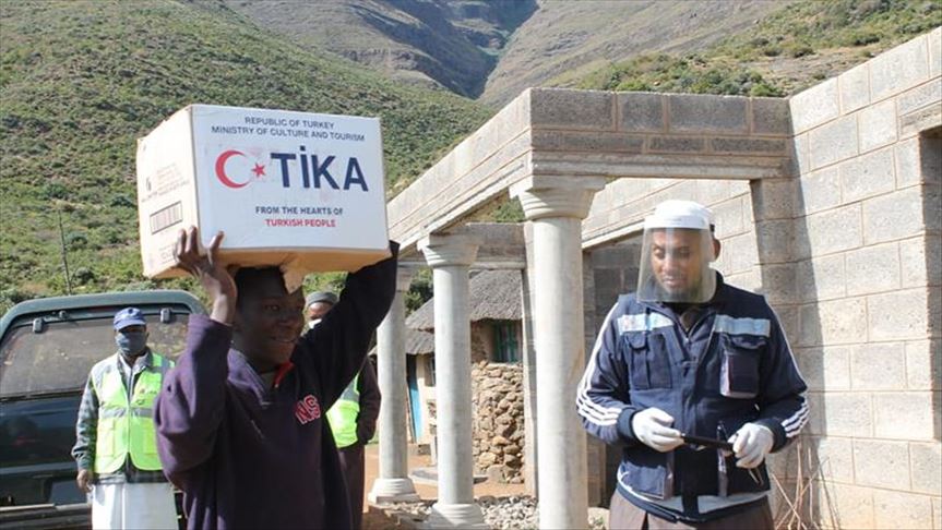Turkey distributes food aid to hundreds in Lesotho