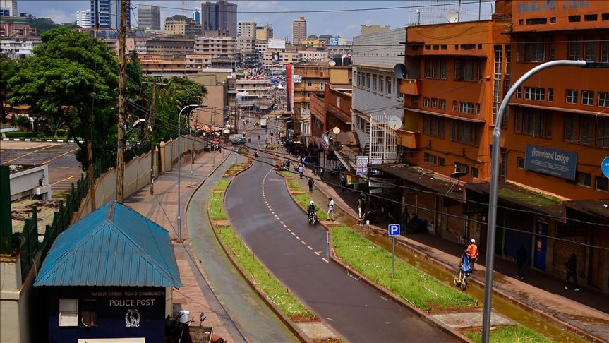 Uganda devuelve a camioneros extranjeros afectados por el coronavirus