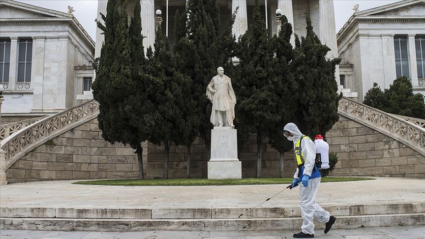 Yunanistan’ın Kovid-19 testi: Kriz, dijitalleşme ve mülteciler