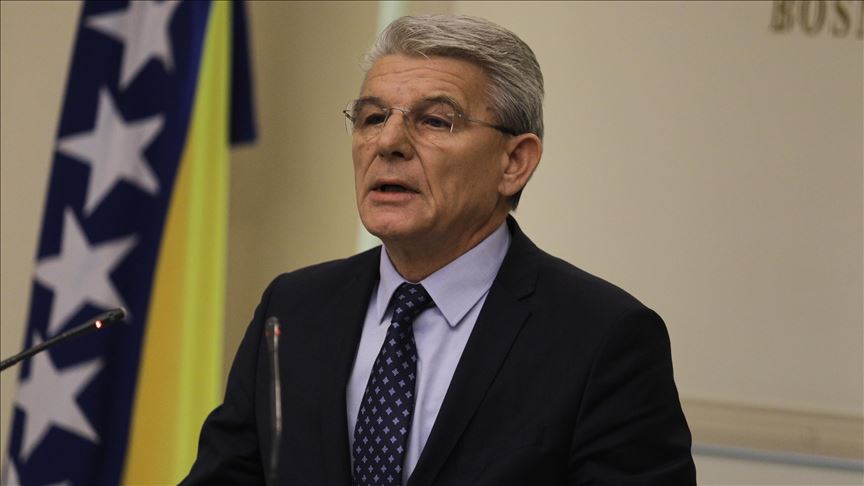 Kurti i Džaferović razgovarali telefonom: Najveća opasnost vraćanje u devedesete