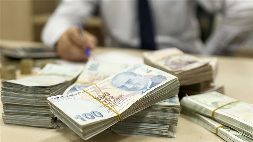 Hazine 1,8 milyar lira borçlandı