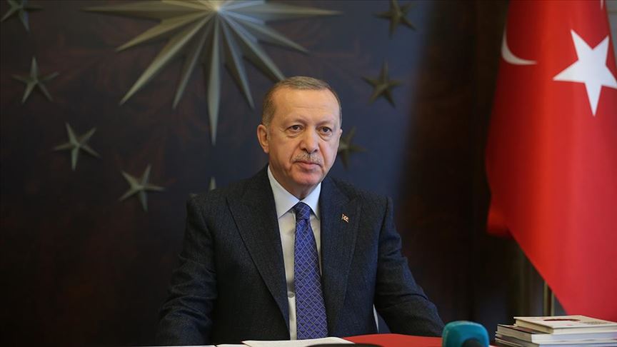 Cumhurbaşkanı Erdoğan, İkiyaka Dağları'ndaki askerlerin bayramını kutladı