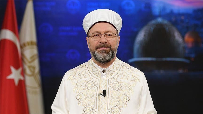 تركيا.. الشؤون الدينية تدعو للتكبير في العيد من المنازل