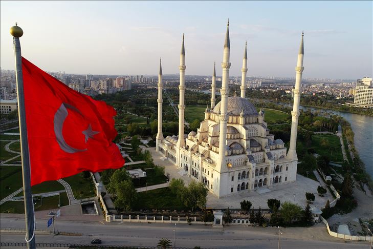 Turki berlakukan jam malam selama libur Idulfitri