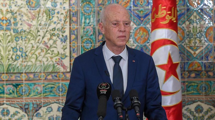 رئيس تونس لأنصار الثورة المضادة: أضغاث أحلام