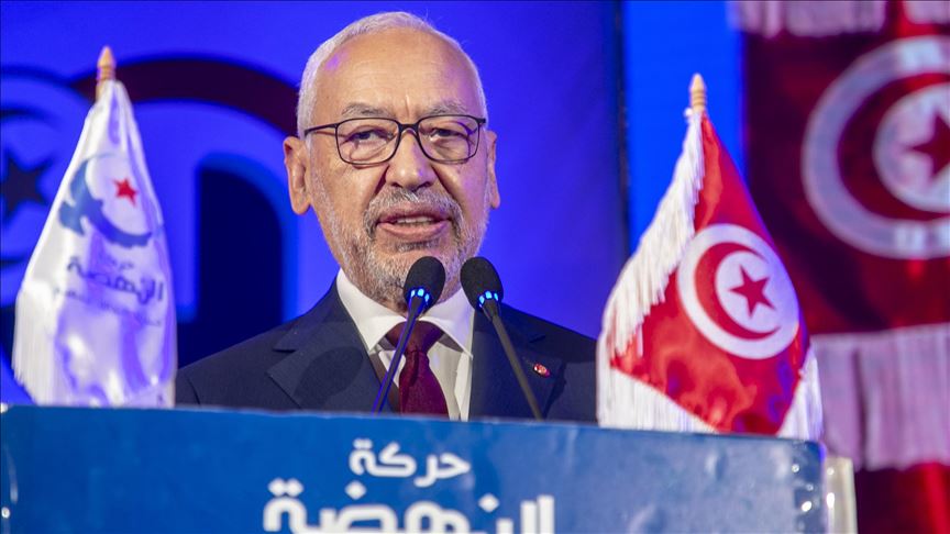 الغنوشي يدعو التونسيين إلى التهدئة ورص الصفوف