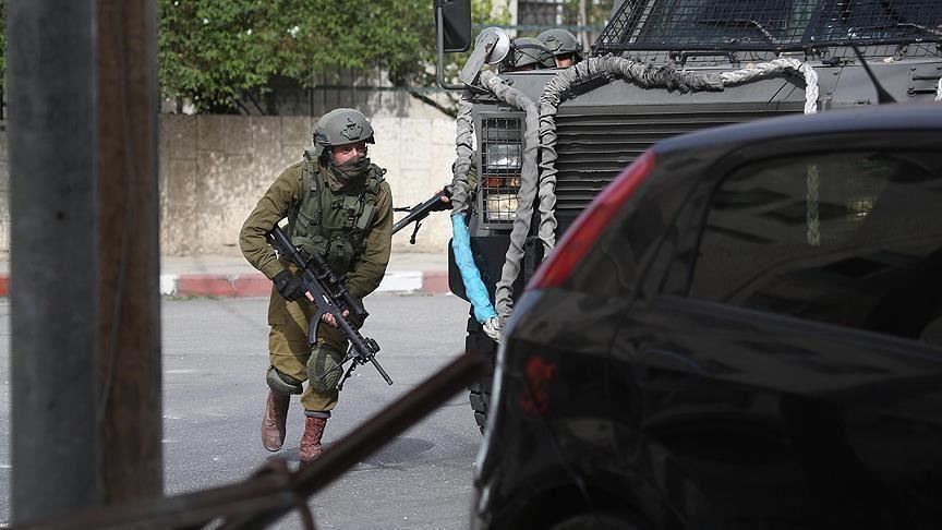 إعلام عبري: إصابة شرطي إسرائيلي طعنا في القدس الشرقية 