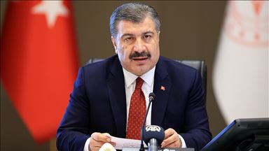 Sağlık Bakanı Koca'dan 'tedbirli olun' uyarısı
