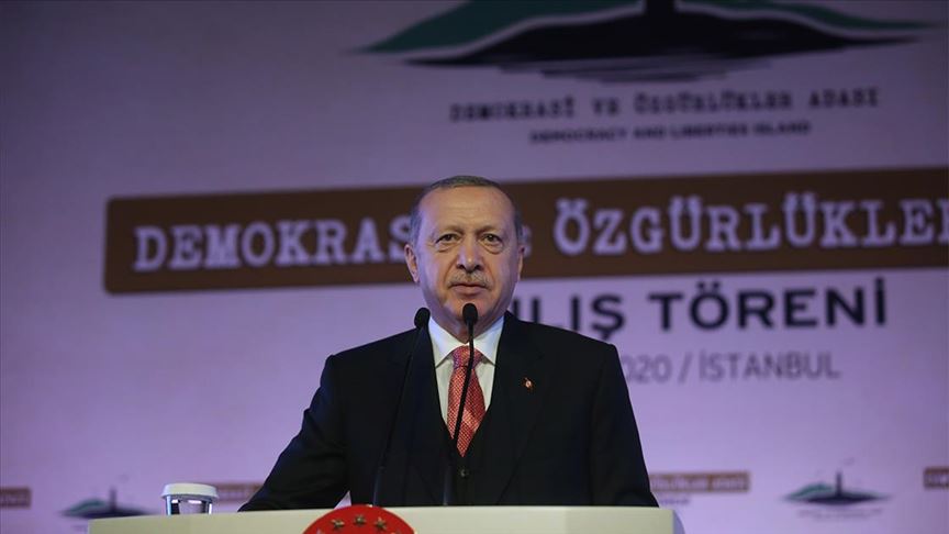 Erdogan: Puč iz 1960. jedan od najmračnijih dana u turskoj historiji 