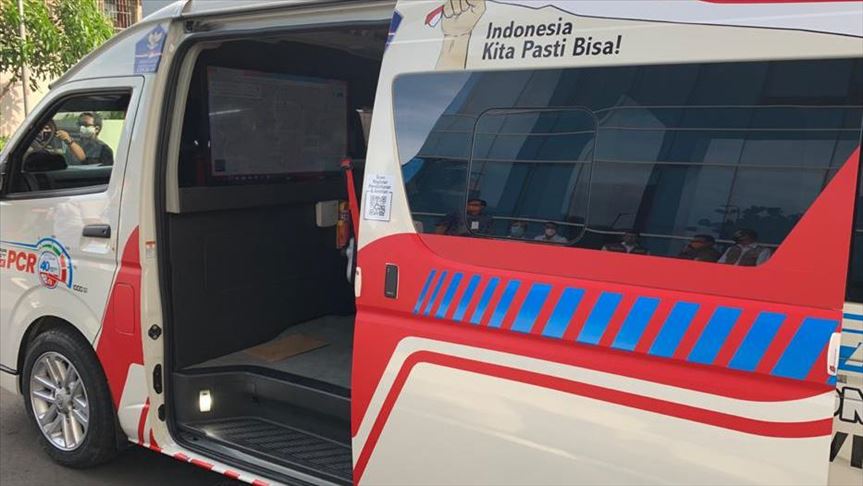 Gugus tugas Covid-19 kirim dua unit mobil laboratorium ke Jawa Timur