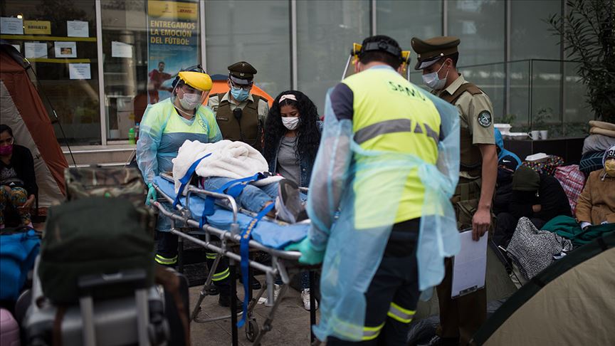Şili'de Kovid-19 nedeniyle hastanelerin yoğun bakım üniteleri dolmak üzere