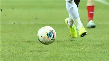 İngiliz futbolcu Christian Mbulu evinde ölü bulundu
