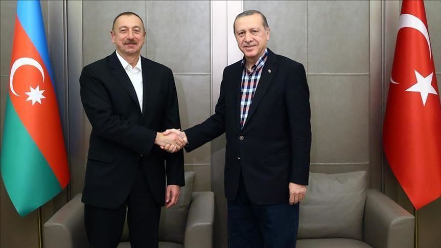أردوغان يهنئ علييف في ذكرى إعلان جمهورية أذربيجان