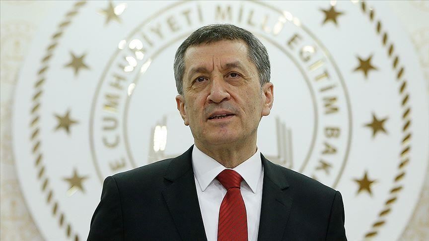 Milli Eğitim Bakanı Selçuk'tan velilere 'uzaktan eğitim boşlanmasın' ricası