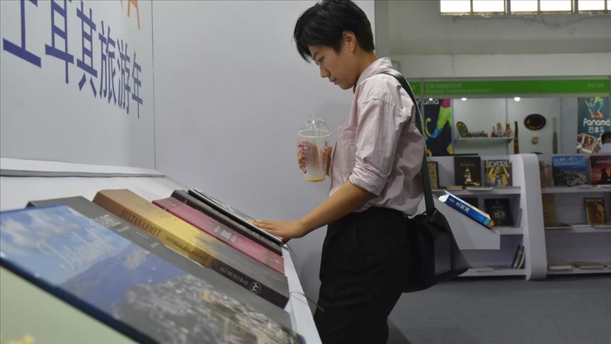 ¿Por qué EEUU cancelará visas de estudiantes de posgrado chinos?