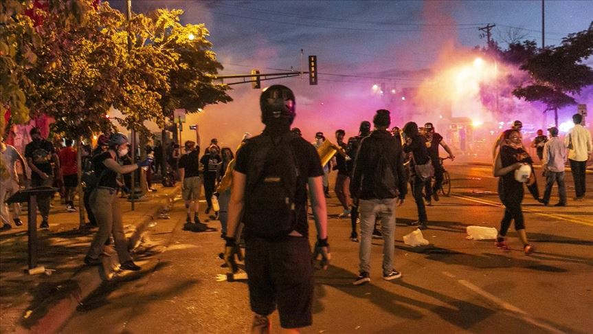 Minnesota activa la Guardia Nacional en medio de protestas por la muerte de George Floyd
