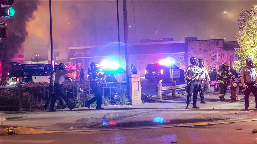 US: Minnesota activates National Guard amid protests