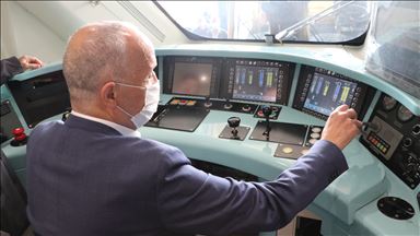 Türk-İş Başkanı Atalay, Milli Elektrikli Tren Seti'ni inceledi