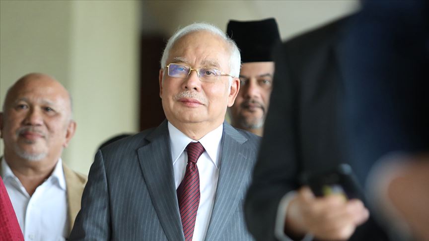 Eski Malezya Başbakanı'nın İsrailli firmadan casus yazılım aldığı iddia edildi