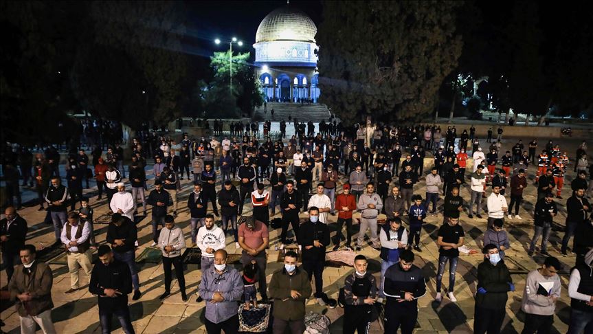 Rihapet Mesxhid al-Aksa pas mbylljes për më shumë se 2 muaj