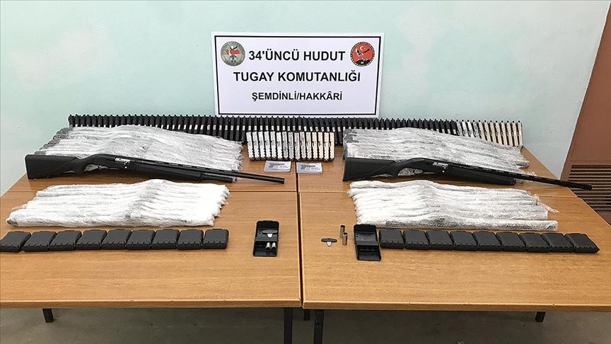 MSB: Hudut hatlarında çok sayıda silah ve gümrük kaçağı sigara ele geçirildi