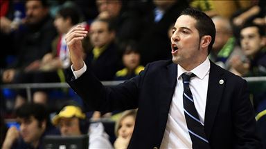 Victor Lapena 1 yıl daha Fenerbahçe'de