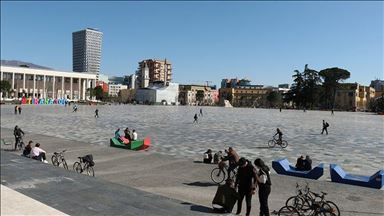 Shqipëri, 15 raste të reja me COVID-19