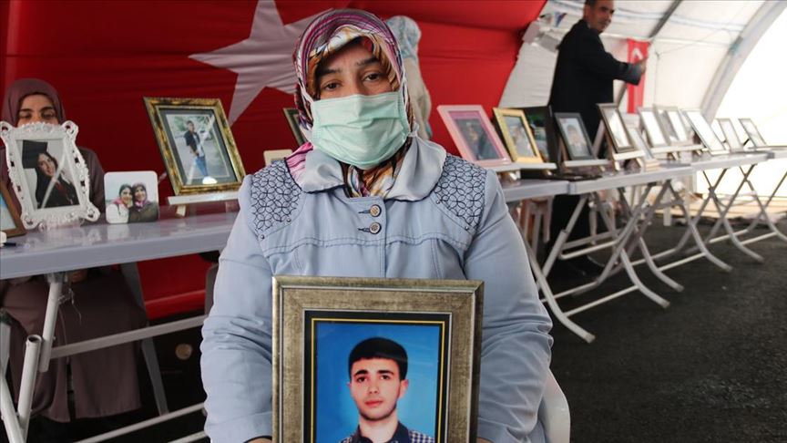 Diyarbakır annelerinden Ayten Elhaman: 200 yıl da geçse burayı terk etmeyeceğim