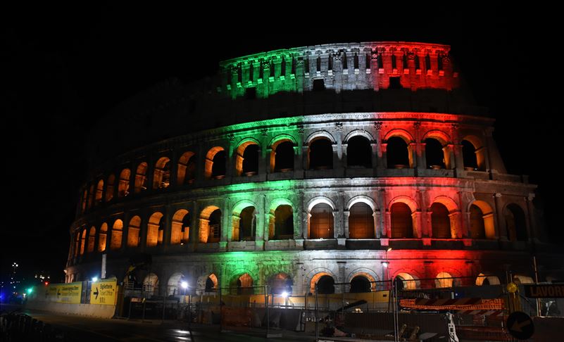Povodom Dana Republike: Colosseum u bojama Italije 