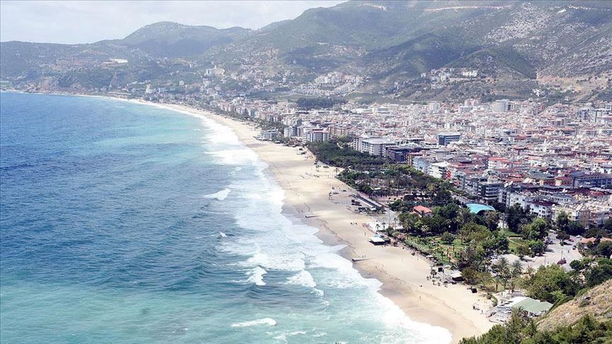 ساحل طلایی کلئوپاترا؛ محبوب‌ترین مقصد گردشگری آنتالیا