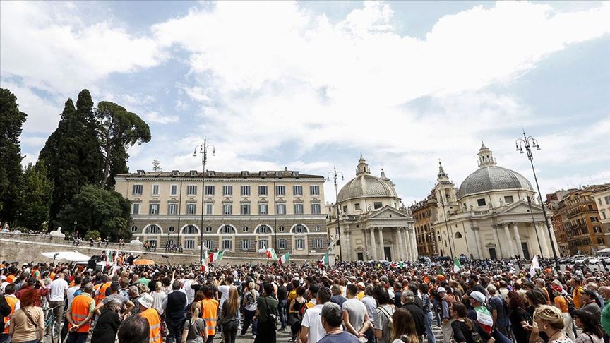 Antivladini protesti prvi put održani na Dan Republike u Italiji