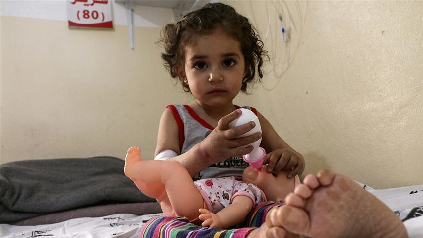 Kansere yakalanan 2 yaşındaki İdlibli Lujeyn tedavi için yardım bekliyor 