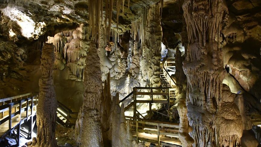 غار «کاراجا»؛ یکی از جاذبه‌های گردشگری منطقه شرق دریای سیاه ترکیه