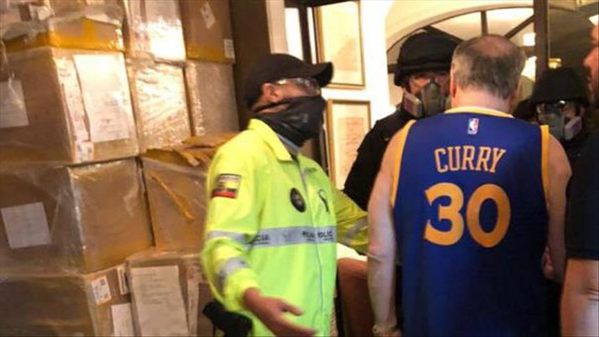 Expresidente de Ecuador Abdalá Bucaram fue detenido en el marco de una investigación por corrupción