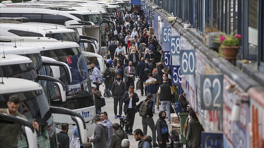 15 temmuz demokrasi otogari nda yolcu haraketliligi