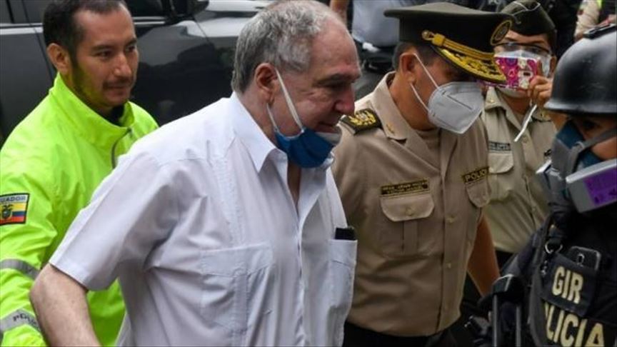 Expresidente ecuatoriano Bucaram tiene prisión domiciliaria en medio de investigación por corrupción 