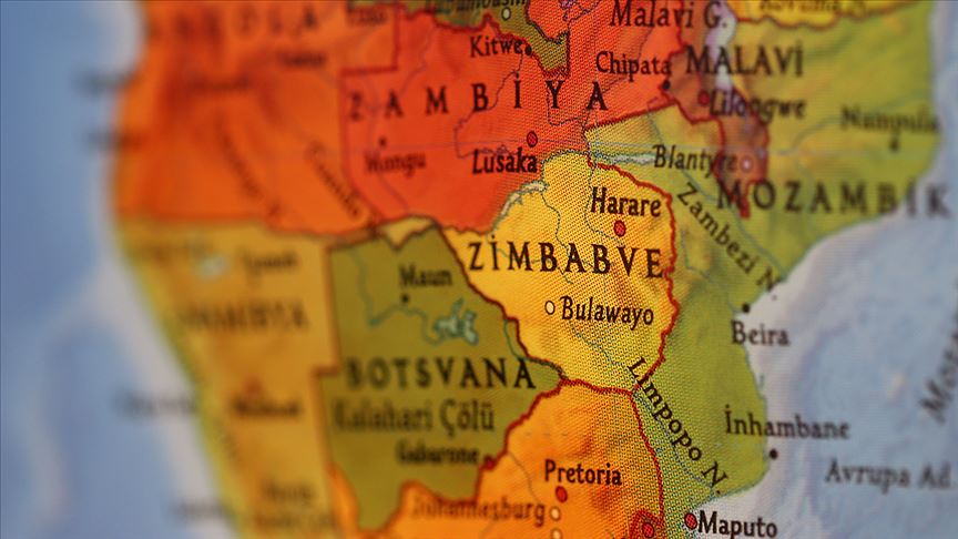 Zimbabve'de Kovid-19 yasaklarını ihlal eden 1300 kişi gözaltına alındı