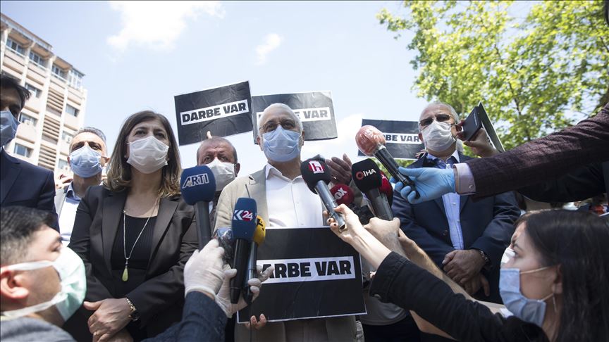 HDP'den "milletvekilliğinin düşürülmesi" eylemi