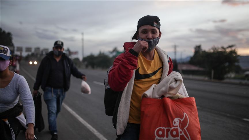 La Alcaldía de Medellín y Acnur firman acuerdo para atender a familias impactadas por la migración