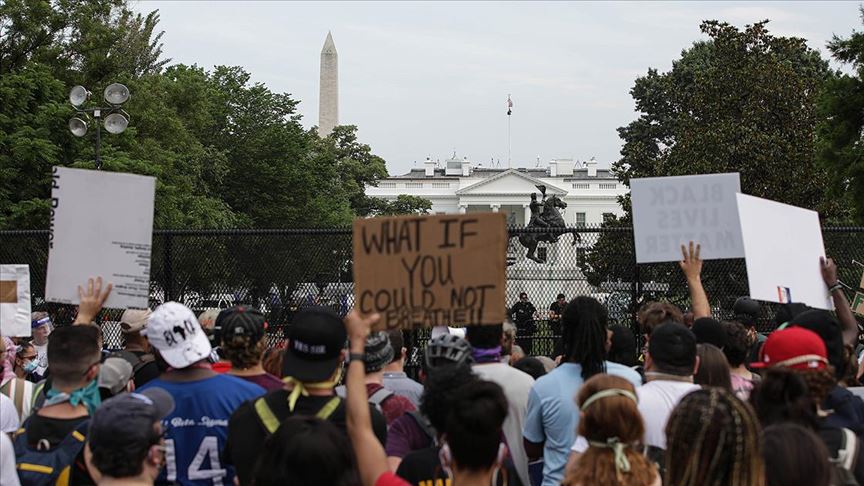 Washington DC'deki Floyd gösterileri sakin geçti 